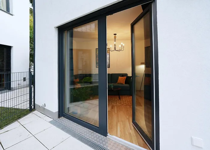 "carl's Design Residences" - Your Family-friendly, Urban & Stylish Oasis In L Free Parking & Great Access Apartamento Viena