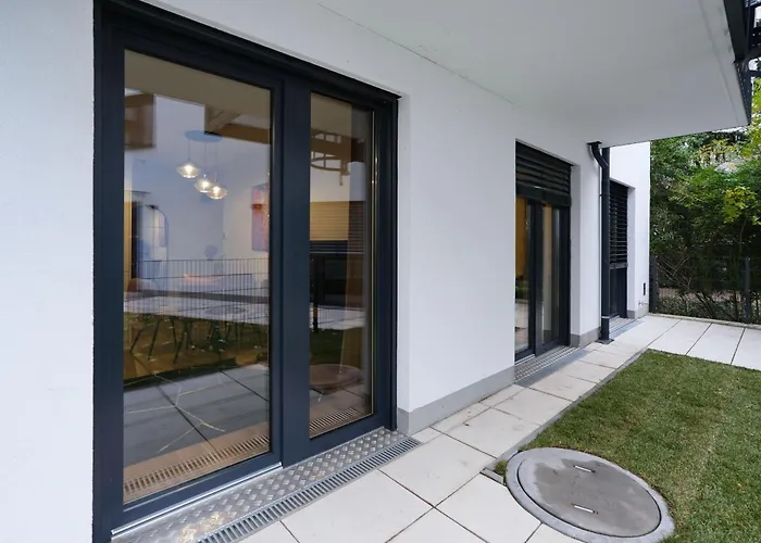Apartamento "carl's Design Residences" - Your Family-friendly, Urban & Stylish Oasis In L Free Parking & Great Access