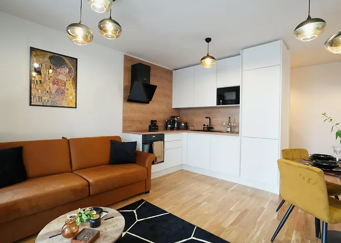 "carl's Design Residences" - Your Family-friendly, Urban & Stylish Oasis In L Free Parking & Great Access *